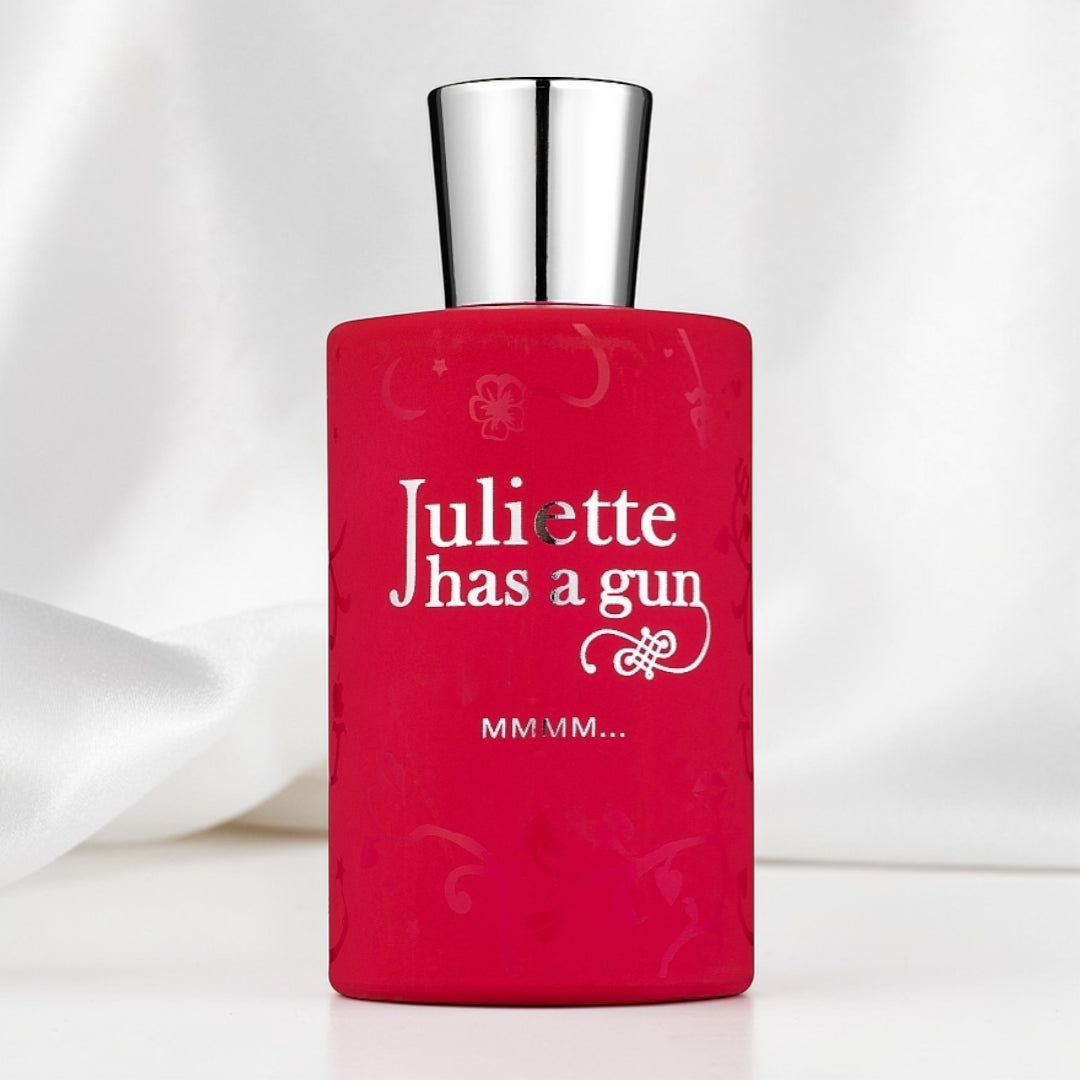 Juliette Has A Gun — Mmmm...